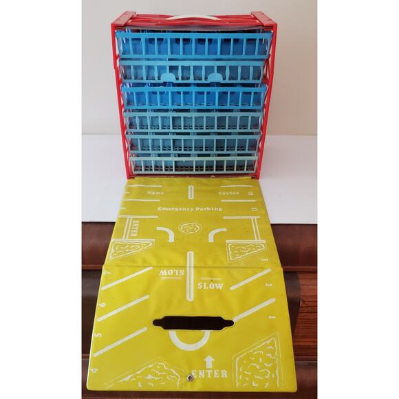 Tara Toy Corp 72 Car Garage Carry Case Number 20700 - Picture 3 of 9